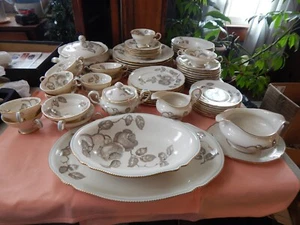 Vintage Castleton China GLORIA PLATES CUPS SERVING PIECES BOWLS YOU PICK - Picture 1 of 16