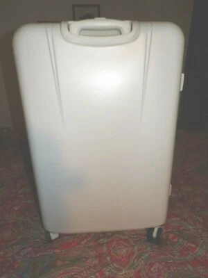 Equipaje Mark & Graham Jet Set Check Spinner, blanco, 28", nuevo, POTTERY BARN Foto 1 de 4