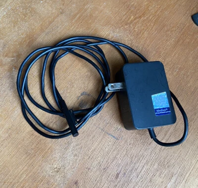 Microsoft Surface Pro 4 Model 1735 15V 24W Adapter Charger - Image 1 of 4