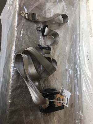 Cinturón de seguridad delantero derecho pasajero VOLKSWAGEN PASSAT 2000-2001 Foto 1 de 4