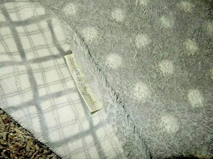 2D BLANKETS & BEYOND Gray Polka Dot Plaid Minky Plush Faux Fur Crib Baby Blanket - Picture 1 of 5