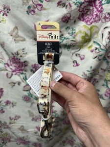 Disney Store Dog Collar - For Dogs Up To 20 Ibs Cream Dogs Print Tails World - Picture 1 of 5