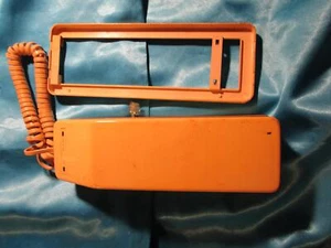 Vintage AT&T Model 530 Telefon Beżowy Przewodowy Telefon stacjonarny- - Zdjęcie 1 z 3