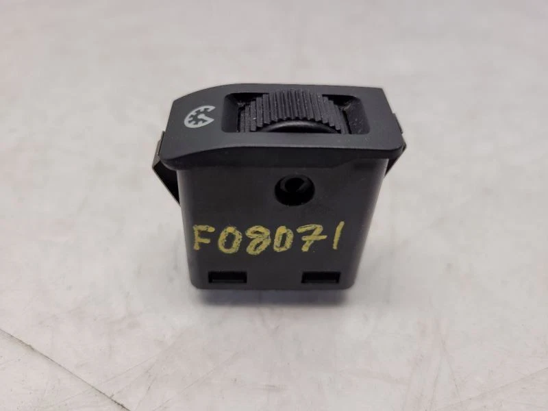 Interruptor de tablero BMW 740i 1997 - interruptor de atenuación interior *negro* Foto 1 de 4