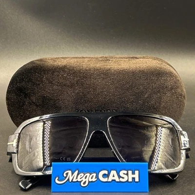 Tom Ford Sunglasses - Camden TF933 - image 1 of 4