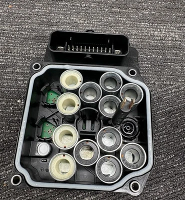 Nuevo módulo de freno antibloqueo ABS Jeep Grand Cherokee/Durango 2014-2015 OE Foto 1 de 2