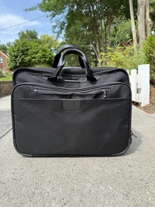 Briggs and Riley 18"X14" Expandable Executive Rolling Brief Carry On KR404X-4 - Picture 1 of 9