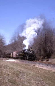 Original Slide: New Hope & Ivyland BLW 2-8-0 40 Action with Mixed Train - Picture 1 of 1