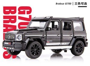 Brabus G700 Off-Road Vehicle Sound and Light Pull Back Metal Model Toy Car 1:32