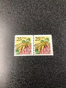 US 2281 Pair Honeybee - Shift Bee Going Backwards - Mint Never Hinged - Picture 1 of 4