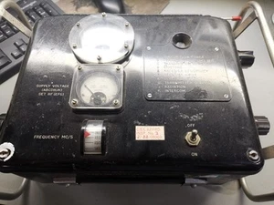 Vintage wojskowy przenośny tester nadajnika / odbiornika RF - Zdjęcie 1 z 13