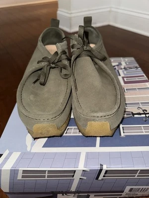 Clark’s 8th St - Imagem 1 de 4