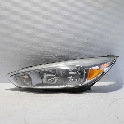Farol esquerdo halogênio cromado Ford Focus 2015-2018 fabricante de equipamento original F1EB13W030JF - Imagem 1 de 4