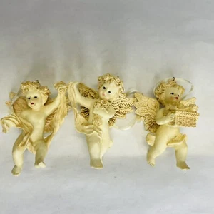 Set of 3 Vintage Cherub Angles Christmas Ornaments Avon Gift Collection - Picture 1 of 10