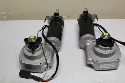 PAR Motores Permobil F3 f5 para Sillas Eléctricas Silla Eléctrica Nueva Nunca Instalada Foto 1 de 4