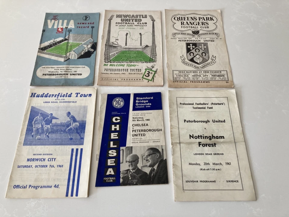 Vintage Club Football Programmes 1960'S PETERBOROUGH UNITED HUDDERSFIELD NORWICH - Image 1 of 1