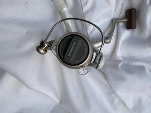 Shimano Stradic 2000FG Anti-Reverse Fishing Spool - Picture 1 of 3