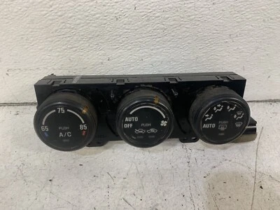 2004-2006 Suzuki Grand Vitara & XL-7 XL7 auto climate heater HVAC A/C control ac - Image 1 of 4