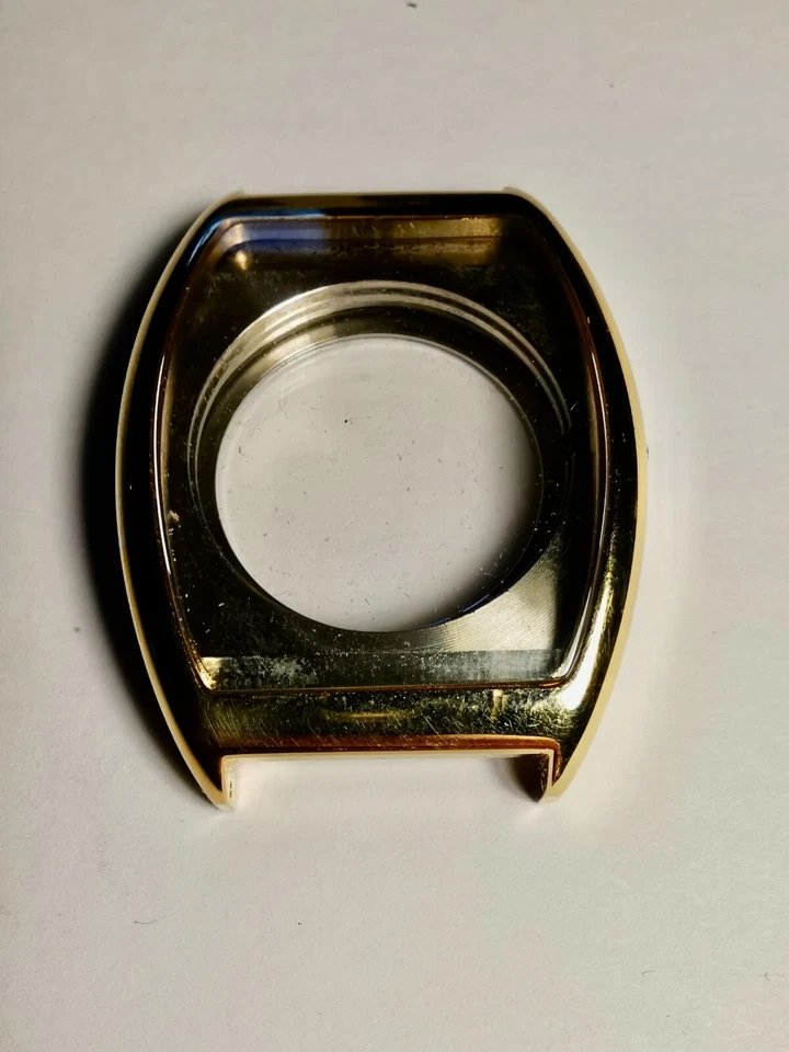 FREDERIQUE CONSTANT - BOITIER TONNEAU-PLAQUE OR-REF FC-310X4T5/6 - Image 1 of 4