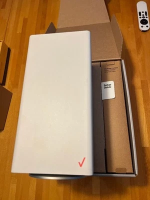 Verizon FiOS CR1000A 1000 Mbps 3 Port Wireless Router - White - Image 1 of 4