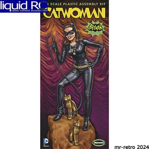 Moebius Models 952 1966 Catwoman Plastic Model Kit - Picture 1 of 1