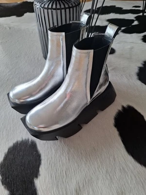 Botines United Nude Boots zapatos plateados talla 40 NP 360,- ¡EXCELENTE estado! - Imagen 1 de 4