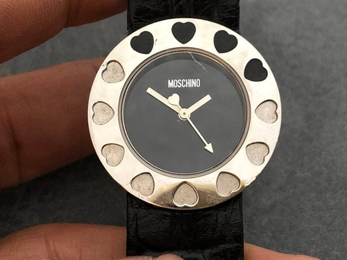 MOSCHINO VECCHIOo OR ALarzo QUARZ DON MAIchino USATO MOSC CUORE FILOciale PELL