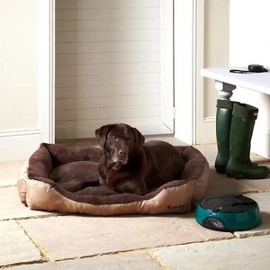 Bunty Deluxe Dog Bed Pet Puppy Cat Beds Fluffy Fleece Lined Washable Basket - Picture 1 of 12