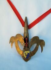 ancienne quille insigne médaille militaire aux palmiers Fier Et Fort 57° RIAOM 