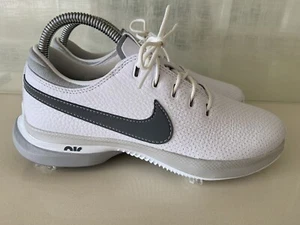 Scarpe da golf Nike Air Zoom Victory Tour 3 da uomo taglia 6 grigio bianco tacchetti DV6798-100 - Foto 1 di 9