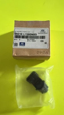 21 22 23 HYUNDAI SONATA FRONT  BUMPER PARIS SENSOR 99310 L1500 NB9 - Image 1 of 4