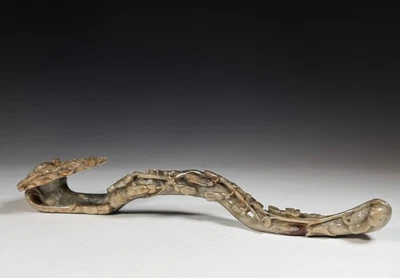 Cetro grande chino antiguo de piedra tallada con flores Foto 1 de 4