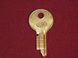 Vintage Ilco Koffer Vorhängeschloss Schlüsseltruhe Antik Schloss Starkkasten Schreibtisch Schrank - Bild 1 von 6