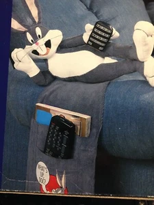 NUOVO Looney Tunes Bugs Bunny TV Remote Contro Vinile Caddy Organizer 1995 - Foto 1 di 2