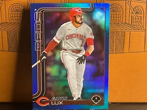 Gavin Lux, Cincinnati Reds - 2025 Topps Series 2…Blue Rainbow Foil Parallel /150 - Picture 1 of 3