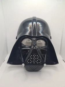 2010 Hasbro DARTH VADER Mask STRAP ADJUSTABLE SIZE Excellent Condition Halloween - Picture 1 of 8