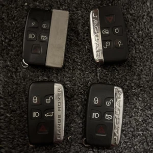 Lot Of 4 Range Rover Jaguar Smart Key Fobs - Picture 1 of 2