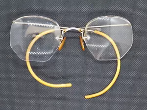 Vintage HALF RIMMED DESIGNER EYE GLASSES 1/10th 12 Karat G.F Stamped C.C.C - Picture 1 of 5