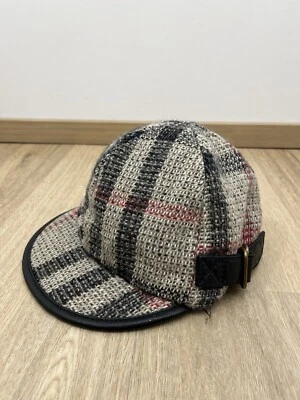 Casquette Burberry Motif Tartan  - Photo 1/4