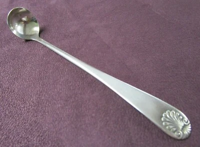 SULTANA aka SHELL Mustard or Condiment Ladle 1902 Rogers Silverplate No Monogram - Image 1 of 3
