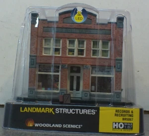 Woodland Scenics HO Records & Recruiting Building BR5067 - Picture 1 of 6