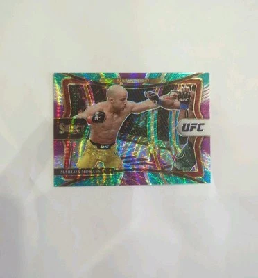 🇧🇷 Marlon Moraes  Prizm  2021 Panini Select UFC Premier Level Tri-Color  #166 - Image 1 of 2