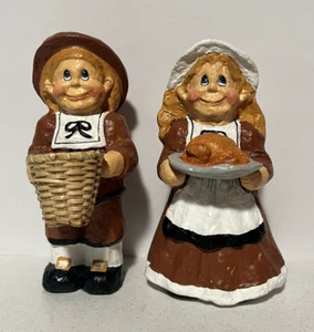 Thanksgiving Pilgrims  Home Decor Pair 6" Grannycore Handcarved from Philippines - Picture 1 of 9