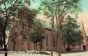 Roman Catholic Church Hudson New York-Vintage c1910 Postcard E11 - Picture 1 of 3