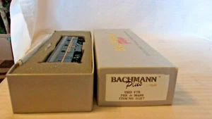 HO Scale Bachmann EMD F7B Diesel Locomotive Pennsylvania, Dark Green #9648 BNOS - Picture 1 of 3