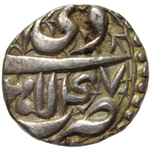 INDIA, MUGHAL. SILVER 1/2 RUPEE. AKBAR I, 1556-1605 AD. MONTH OF DI. RARE. SHARP - Picture 1 of 2