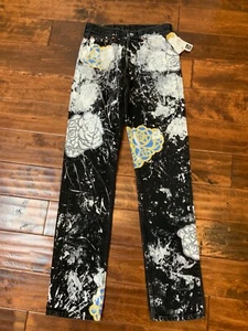 Levis Womens 501 Original Fit Black & White Paint Splatter Floral Jeans, Size 29 - Picture 1 of 6