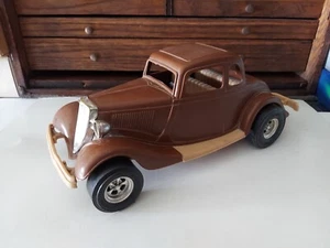 Vintage Durant Plastics 1934 Ford Victoria Brown & Tan TootsieToy USA - Bild 1 von 19