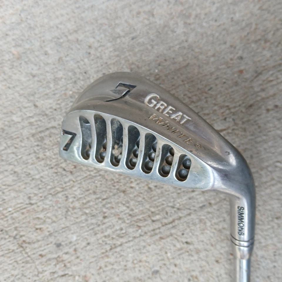 Simmons Great White Tiger Shark 7 Iron Steel Shaft 36.5" - Image 1 of 4
