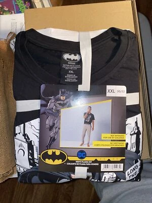 DC Comics Batman Size XXL Mens Pajama Set - Image 1 of 2